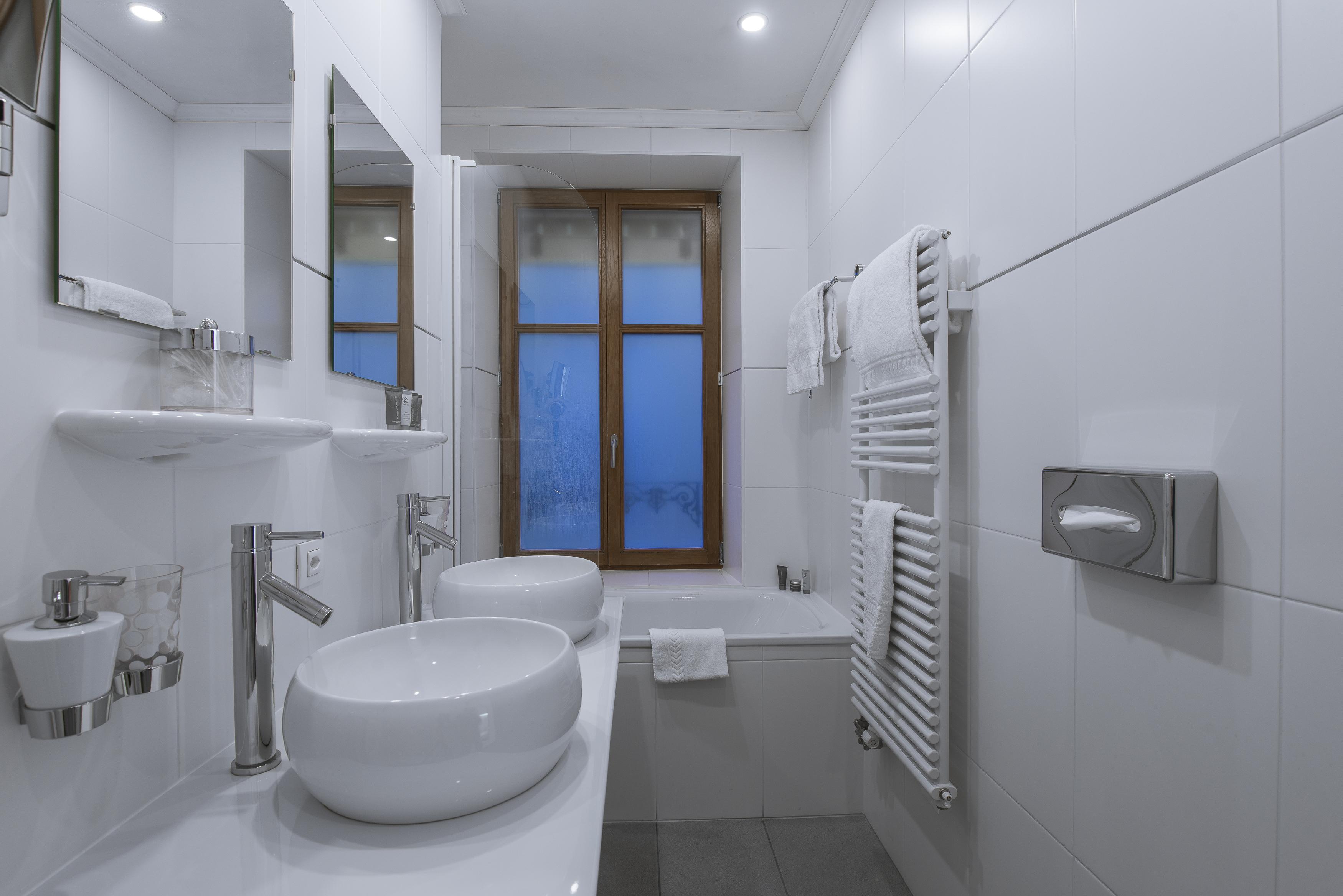La Cour Des Augustins Boutique Gallery Design Hotel Geneve Exteriör bild