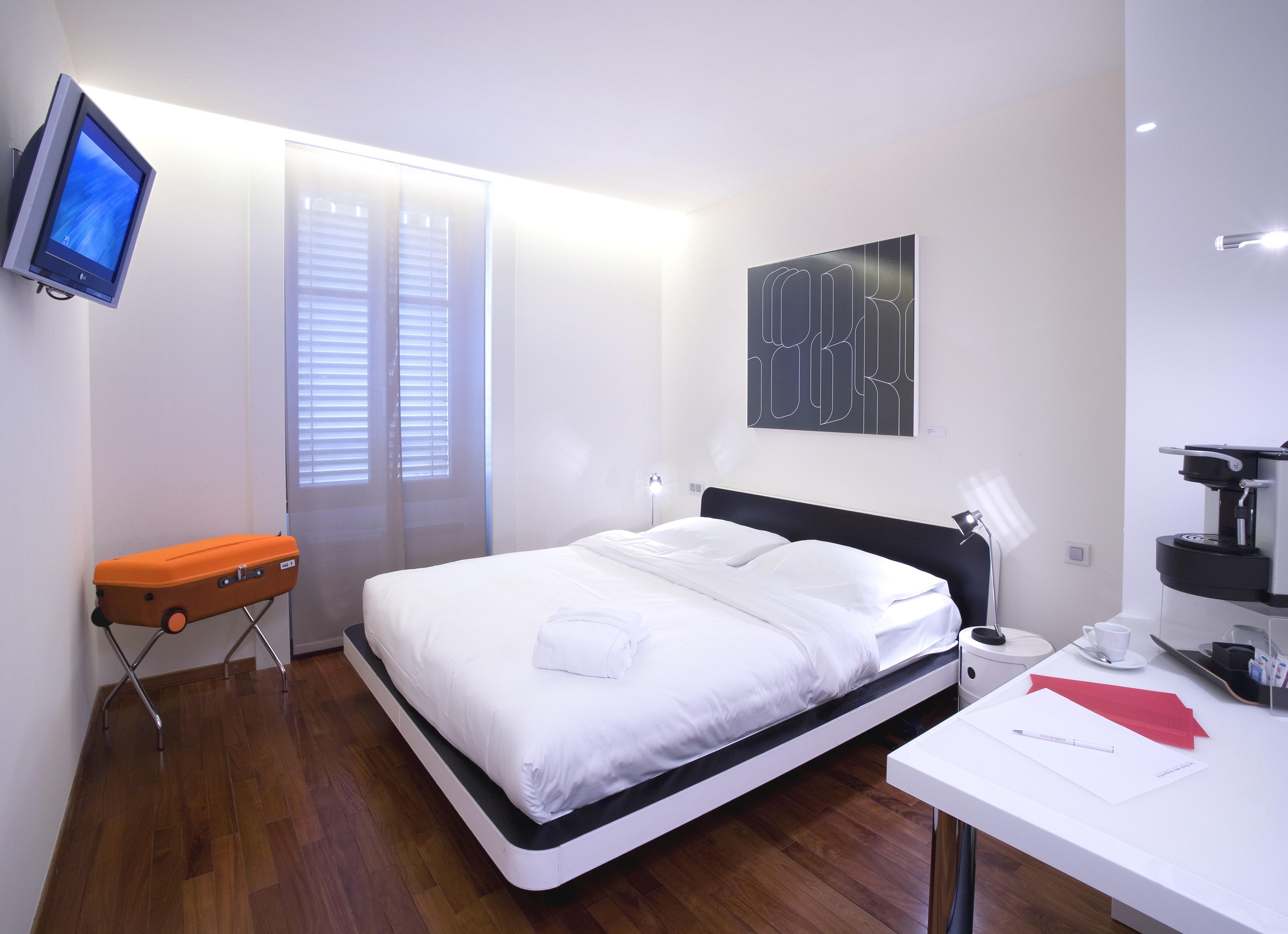La Cour Des Augustins Boutique Gallery Design Hotel Geneve Rum bild