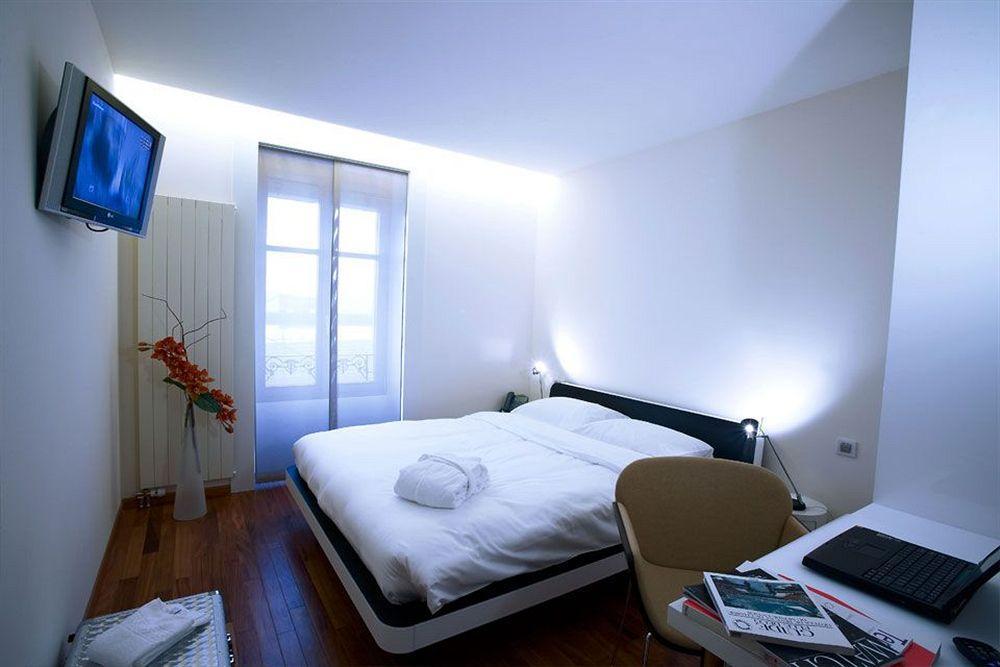 La Cour Des Augustins Boutique Gallery Design Hotel Geneve Exteriör bild